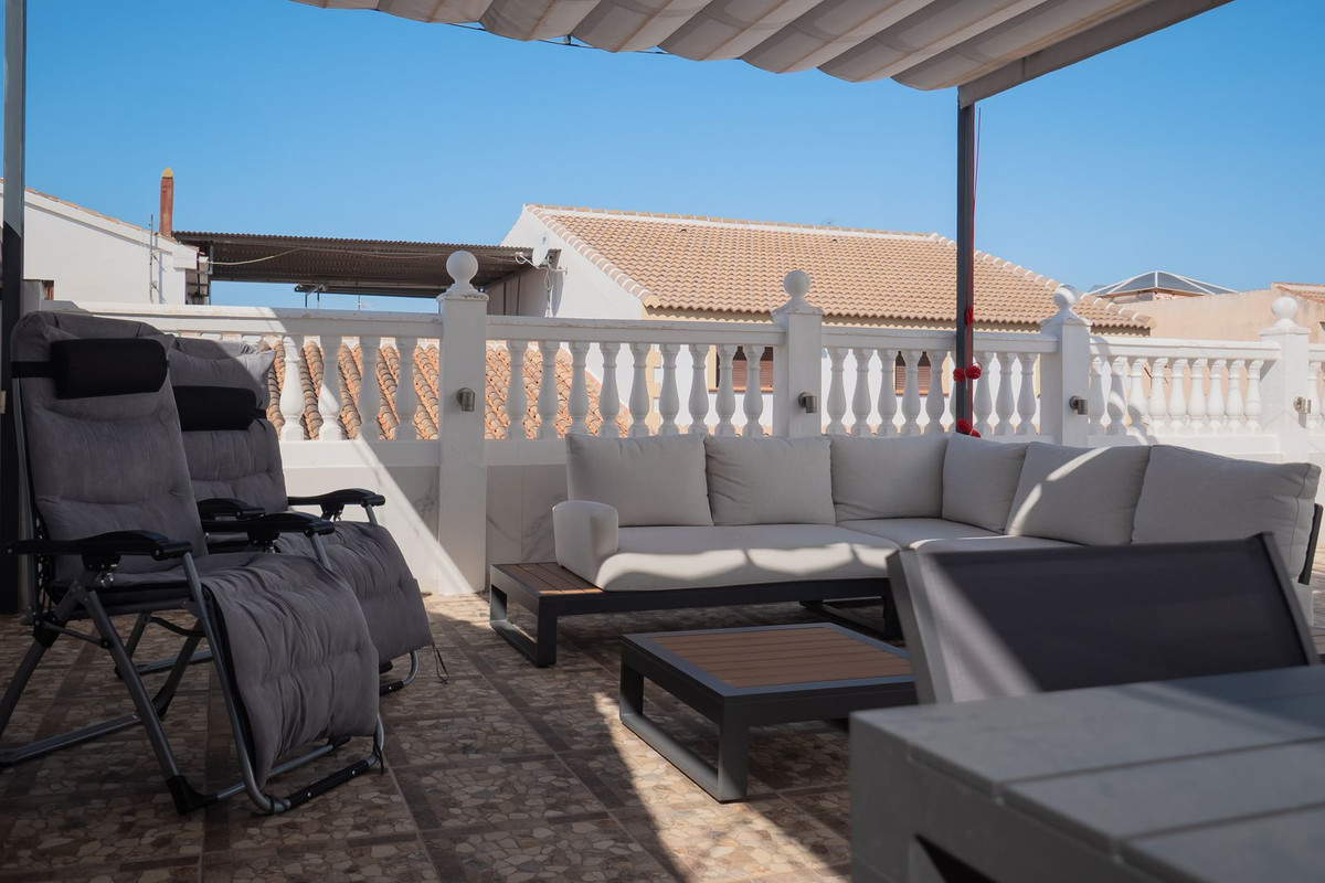 Alhaurin el Grande, Malaga, 6 Bedrooms Bedrooms, ,3 BathroomsBathrooms,For Sale,R4831489