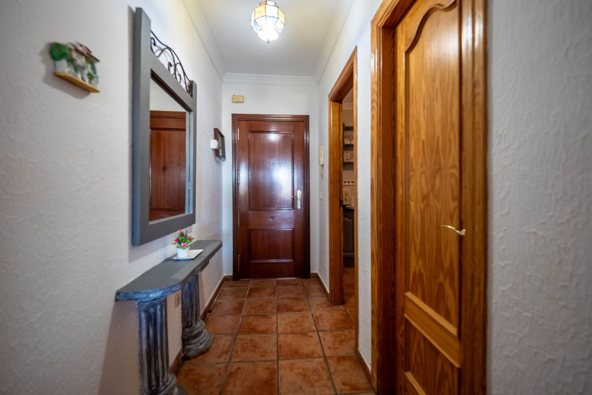 Alhaurin el Grande, Malaga, 3 Bedrooms Bedrooms, ,2 BathroomsBathrooms,For Sale,R4890976