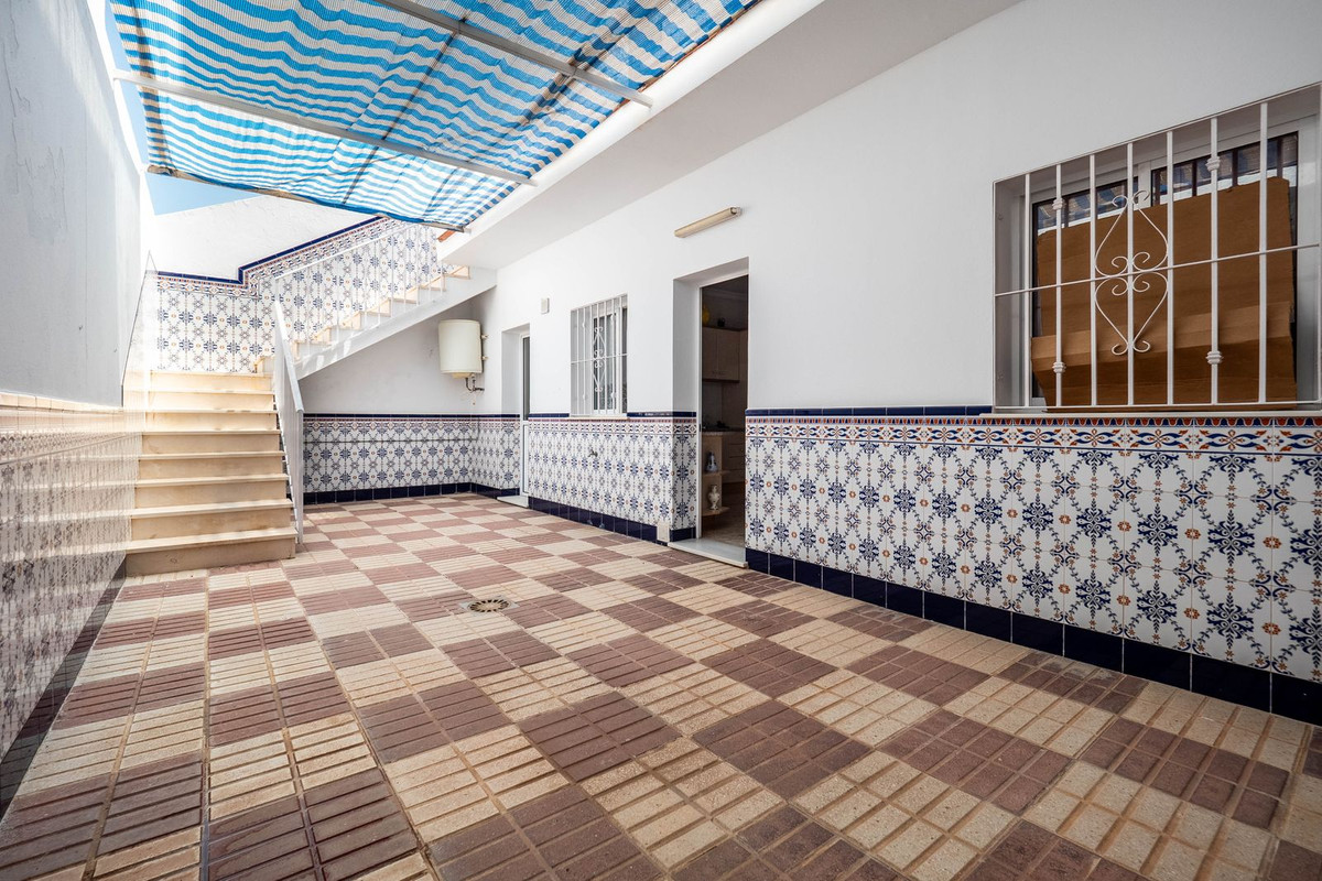 Alhaurin el Grande, Malaga, 2 Bedrooms Bedrooms, ,1 BathroomBathrooms,For Sale,R5021395