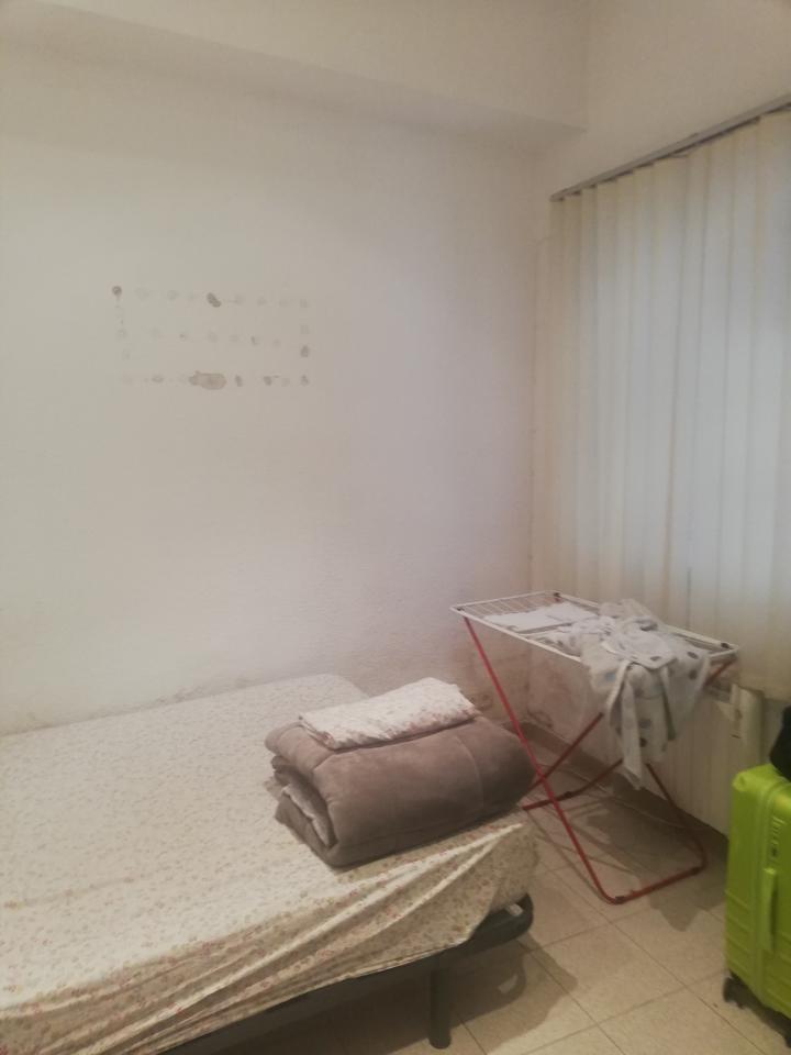 2 Bed, 1 Bath, HouseFor Sale, Figueres, Girona, 17600