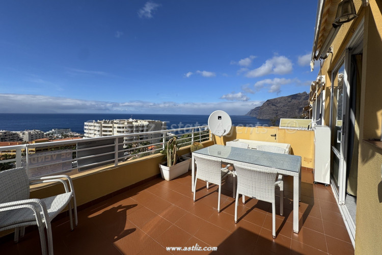 1 Bed, 1 Bath, ApartmentFor Sale, Edificio Eva, Acantilado De Los Gigantes