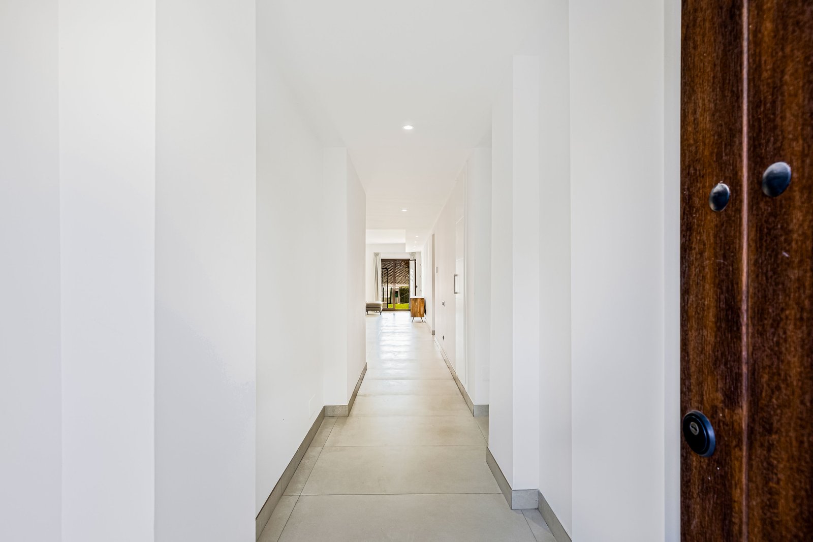 4 Bed, 3 Bath, ApartmentFor Sale, Marbella, Malaga