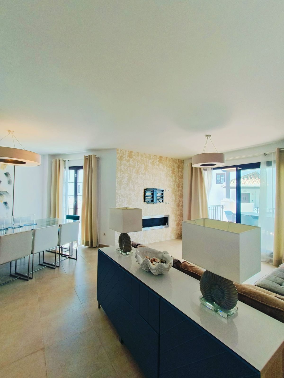 4 Bed, 3 Bath, ApartmentFor Sale, Los Monteros, Malaga