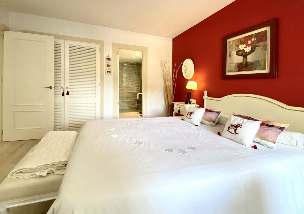 2 Bed, 2 Bath, ApartmentFor Sale, Mijas Golf, Malaga