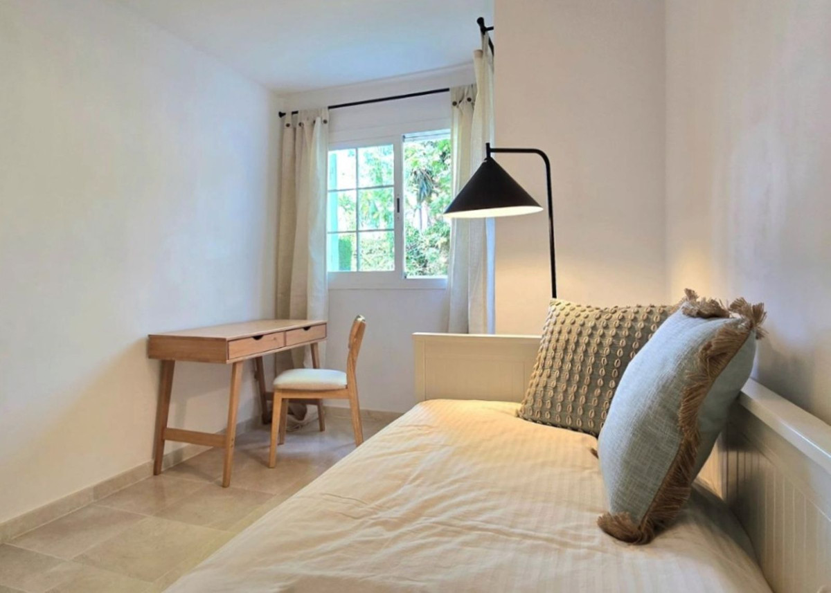 3 Bed, 2 Bath, ApartmentFor Sale, Marbella, Malaga