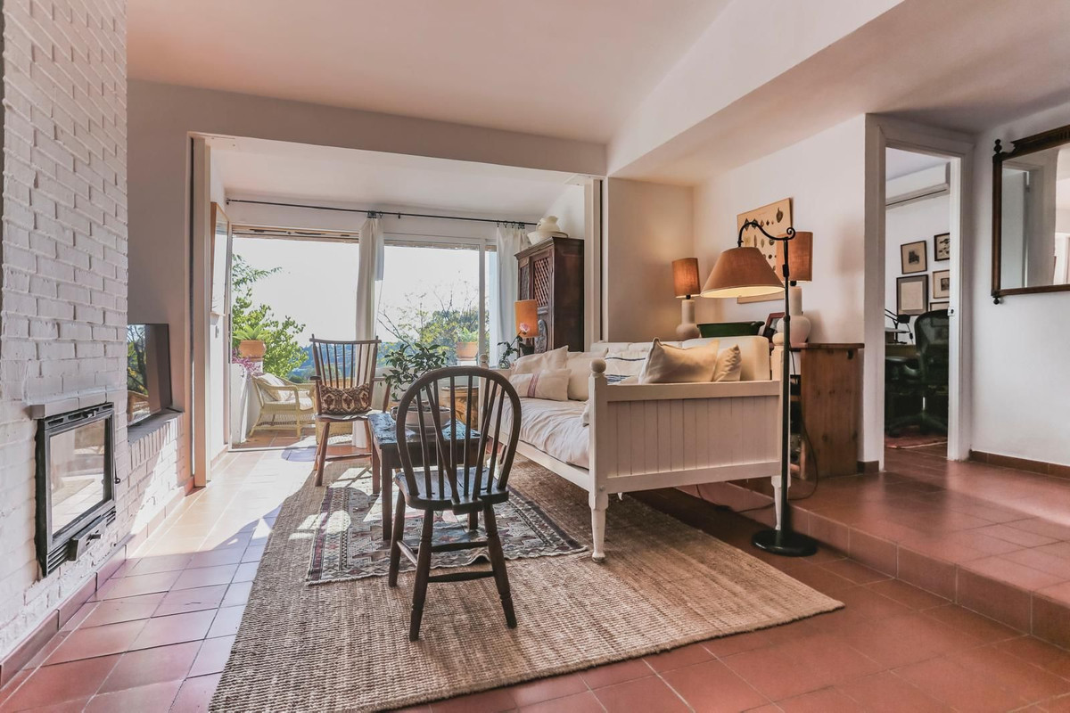 3 Bed, 3 Bath, HouseFor Sale, Estepona, Malaga