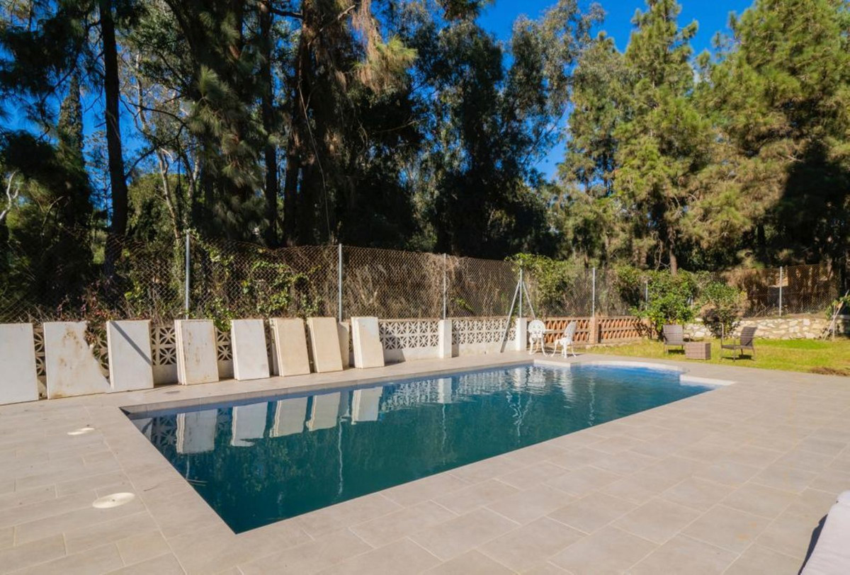 6 Bed, 7 Bath, HouseFor Sale, El Chaparral, Malaga