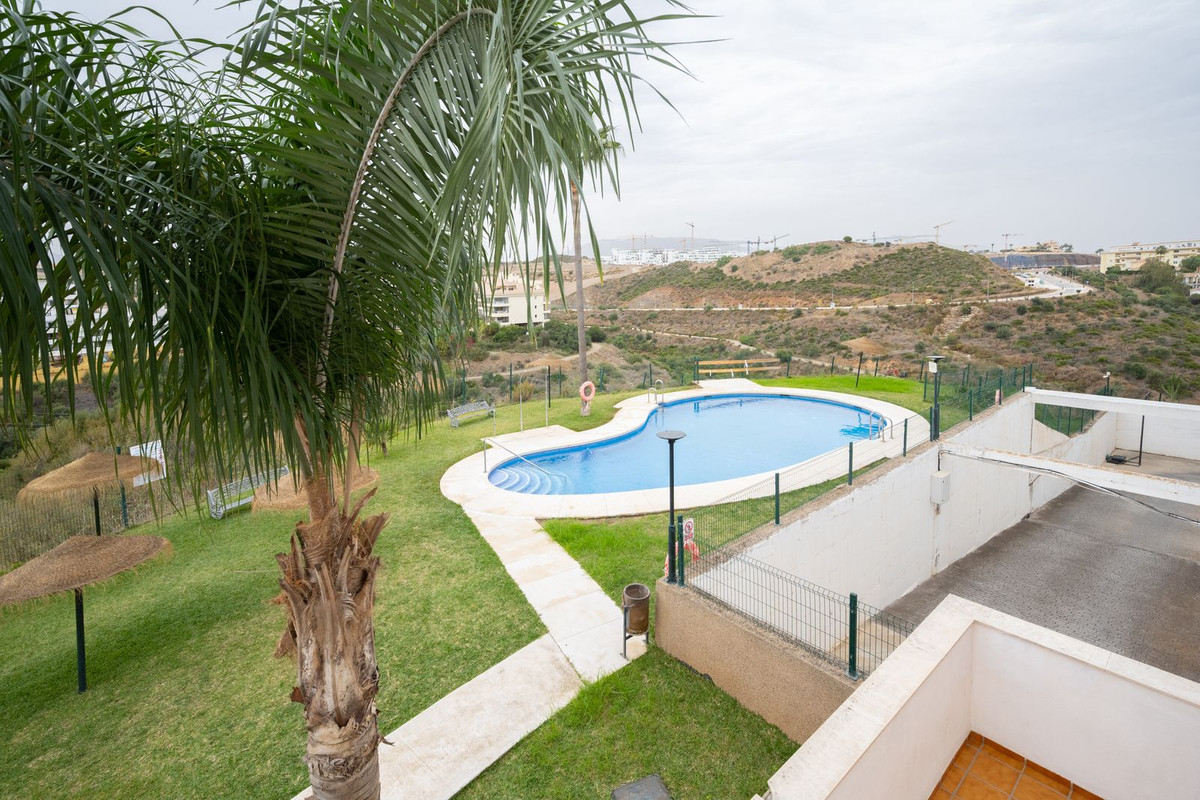 3 Bed, 2 Bath, ApartmentFor Sale, Riviera Del Sol, Malaga