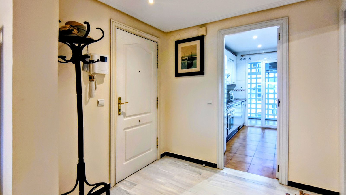 2 Bed, 2 Bath, ApartmentFor Sale, Puerto Banus, Malaga