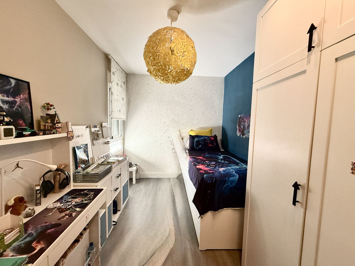 2 Bed, 1 Bath, ApartmentFor Sale, Riviera Del Sol, Malaga