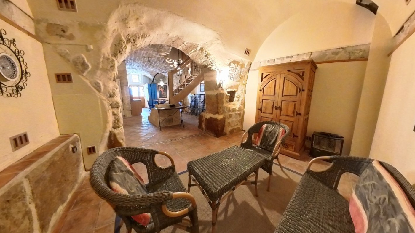 4 Bed, HouseFor Sale, Nezignan L'eveque, Herault, Languedoc-Roussillon, 34120