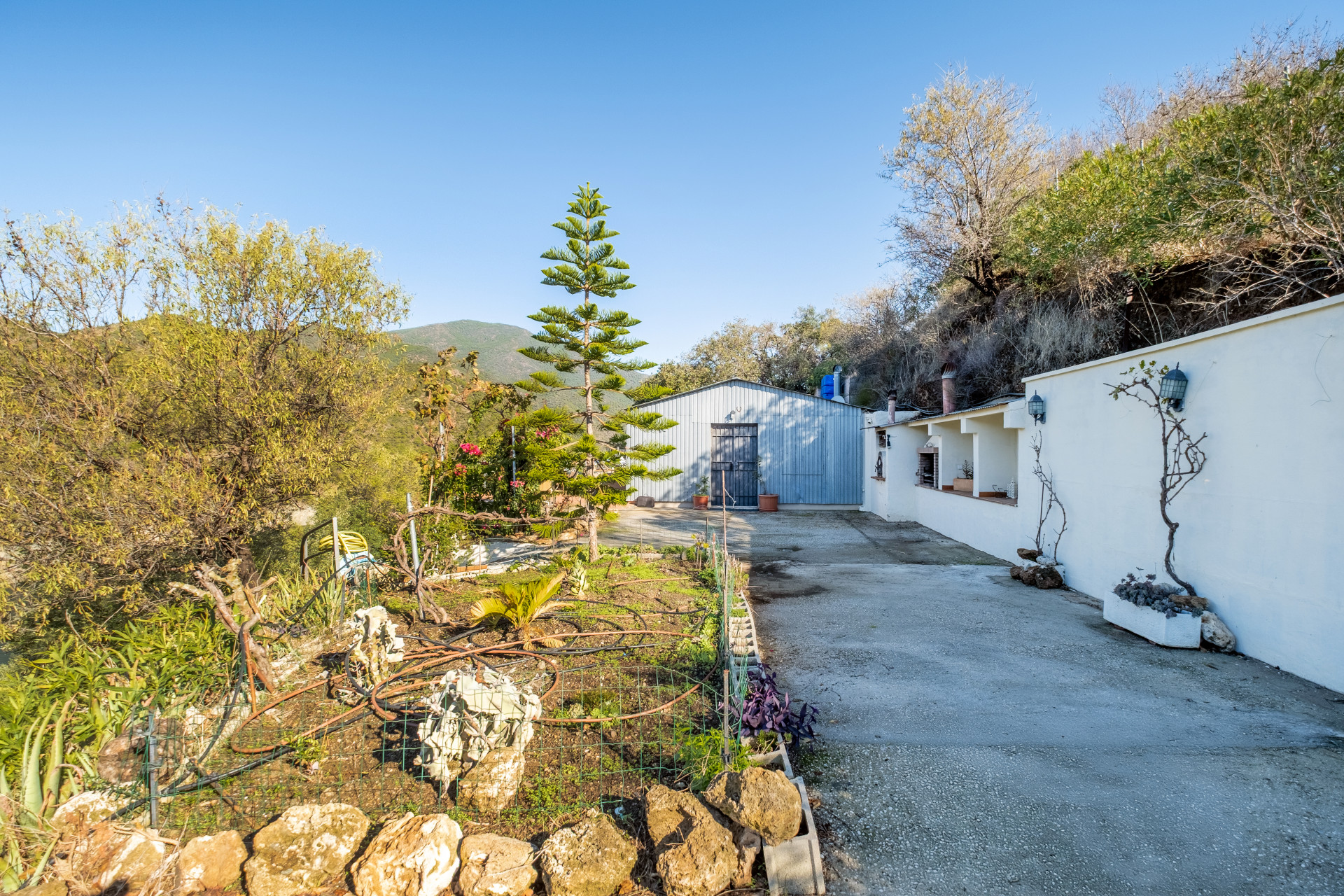 3 Bed, 2 Bath, HouseFor Sale, Istán, Malaga