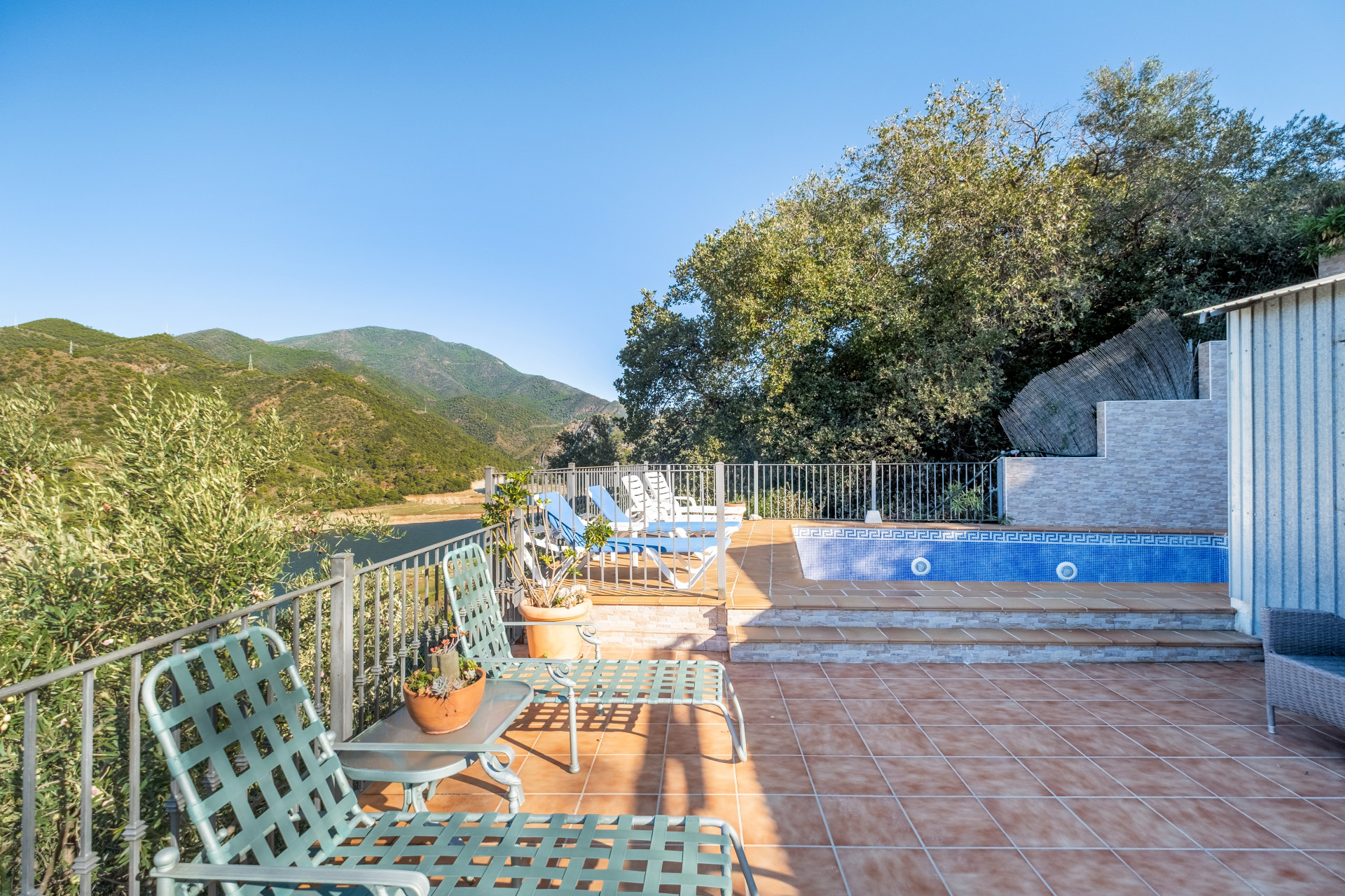 3 Bed, 2 Bath, HouseFor Sale, Istán, Malaga