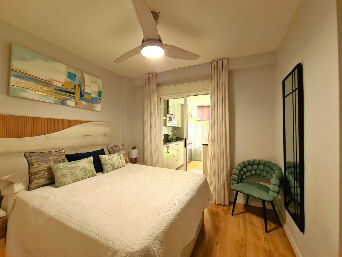 2 Bed, 1 Bath, ApartmentFor Sale, Calahonda, Malaga