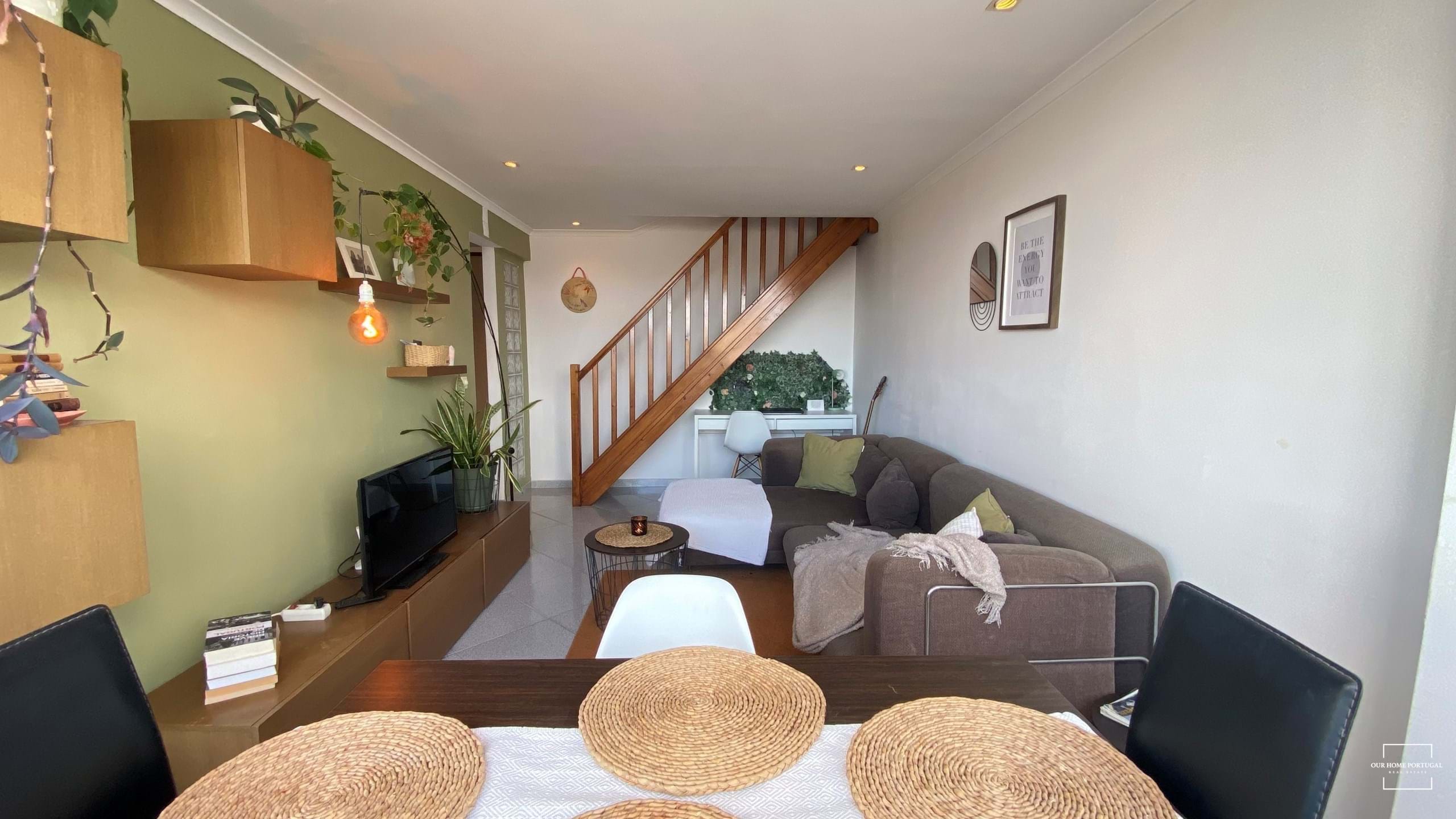 2 Bed, 1 Bath, ApartmentFor Sale, Sintra, Lisboa, 2710-728