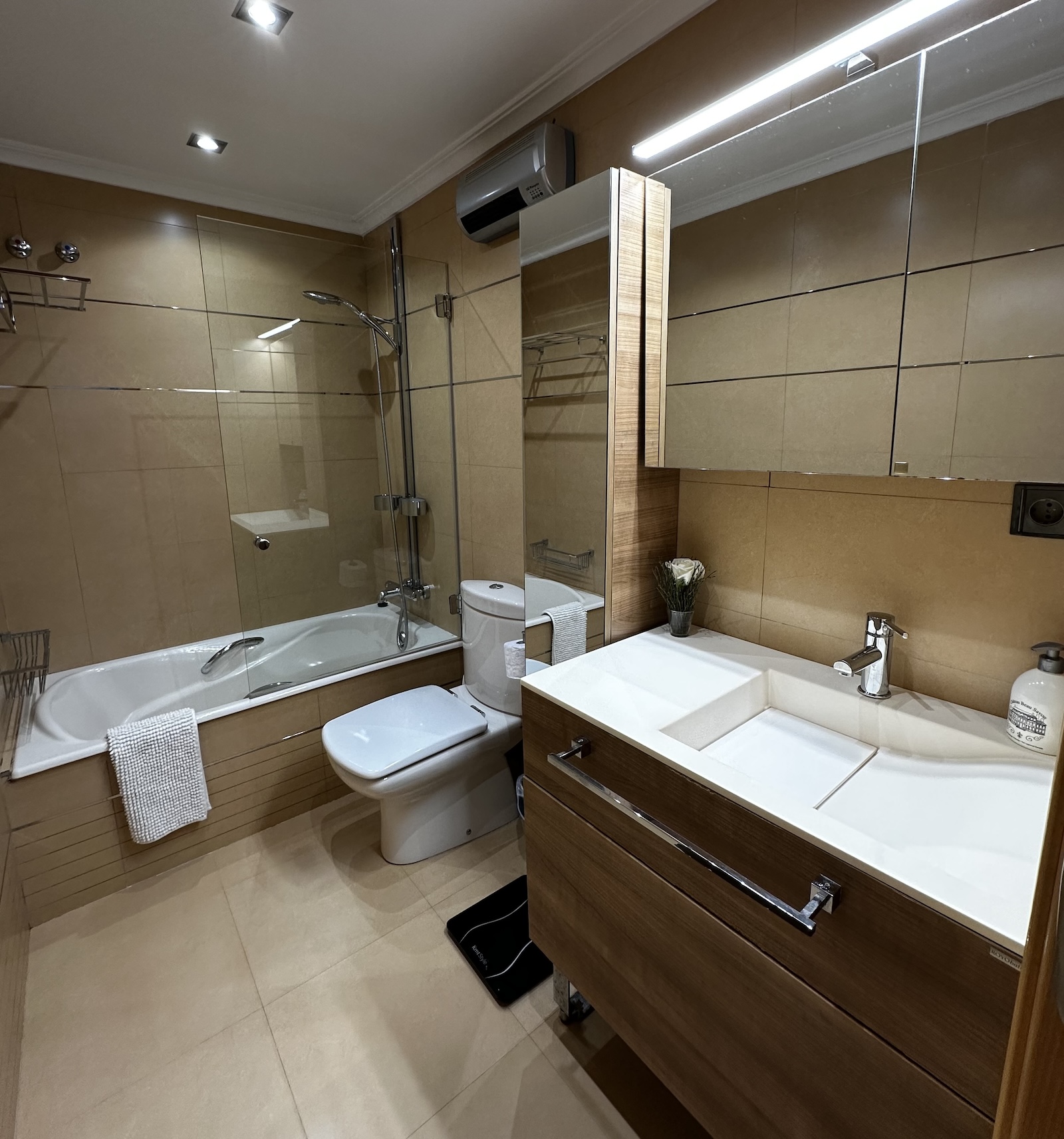 2 Bed, 2 Bath, ApartmentFor Sale, Guardamar Del Segura, Alicante