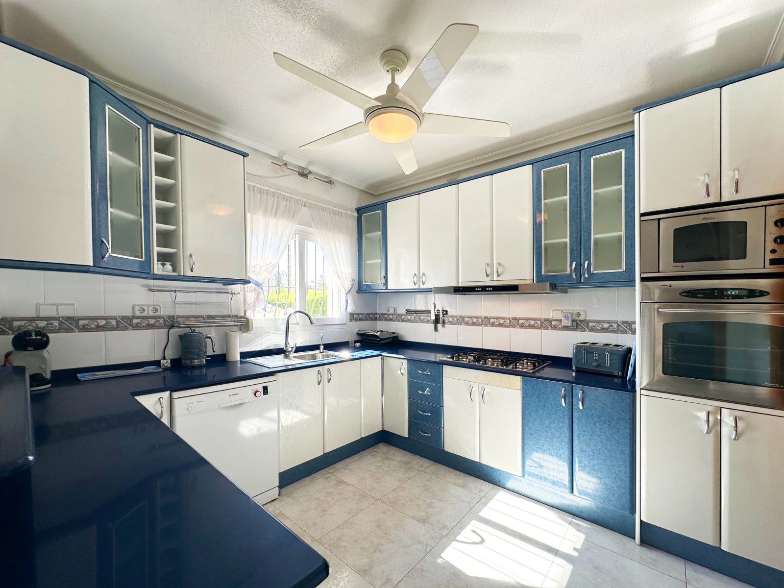 3 Bed, 2 Bath, HouseFor Sale, Orihuela Costa, Alicante