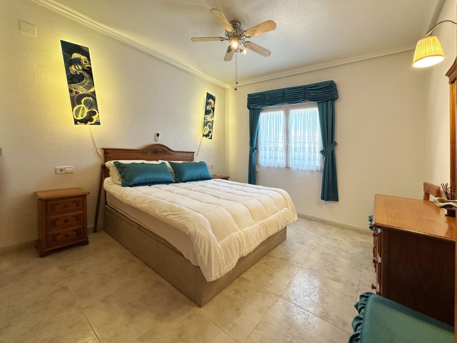 3 Bed, 2 Bath, HouseFor Sale, Orihuela Costa, Alicante