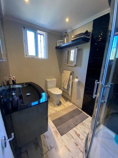 5 Bed, 4 Bath, HouseFor Sale, Albatera, Alicante