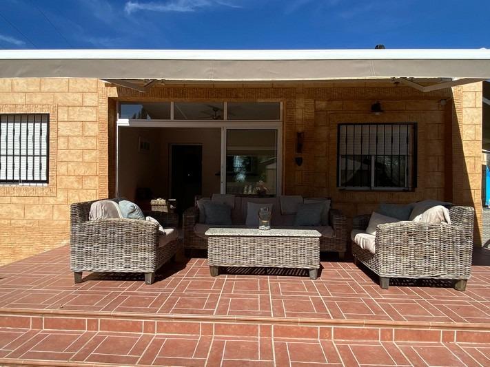 5 Bed, 4 Bath, HouseFor Sale, Albatera, Alicante