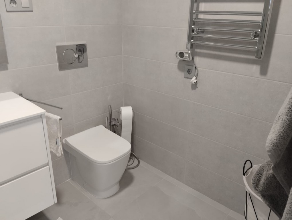 3 Bed, 2 Bath, ApartmentFor Sale, Playa de Poniente, Alicante