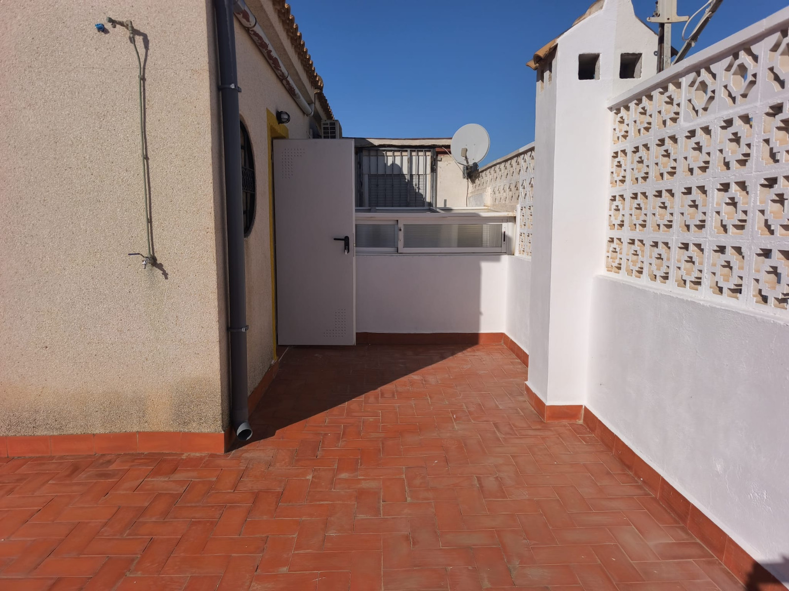 3 Bed, 2 Bath, HouseFor Sale, Orihuela Costa, Alicante