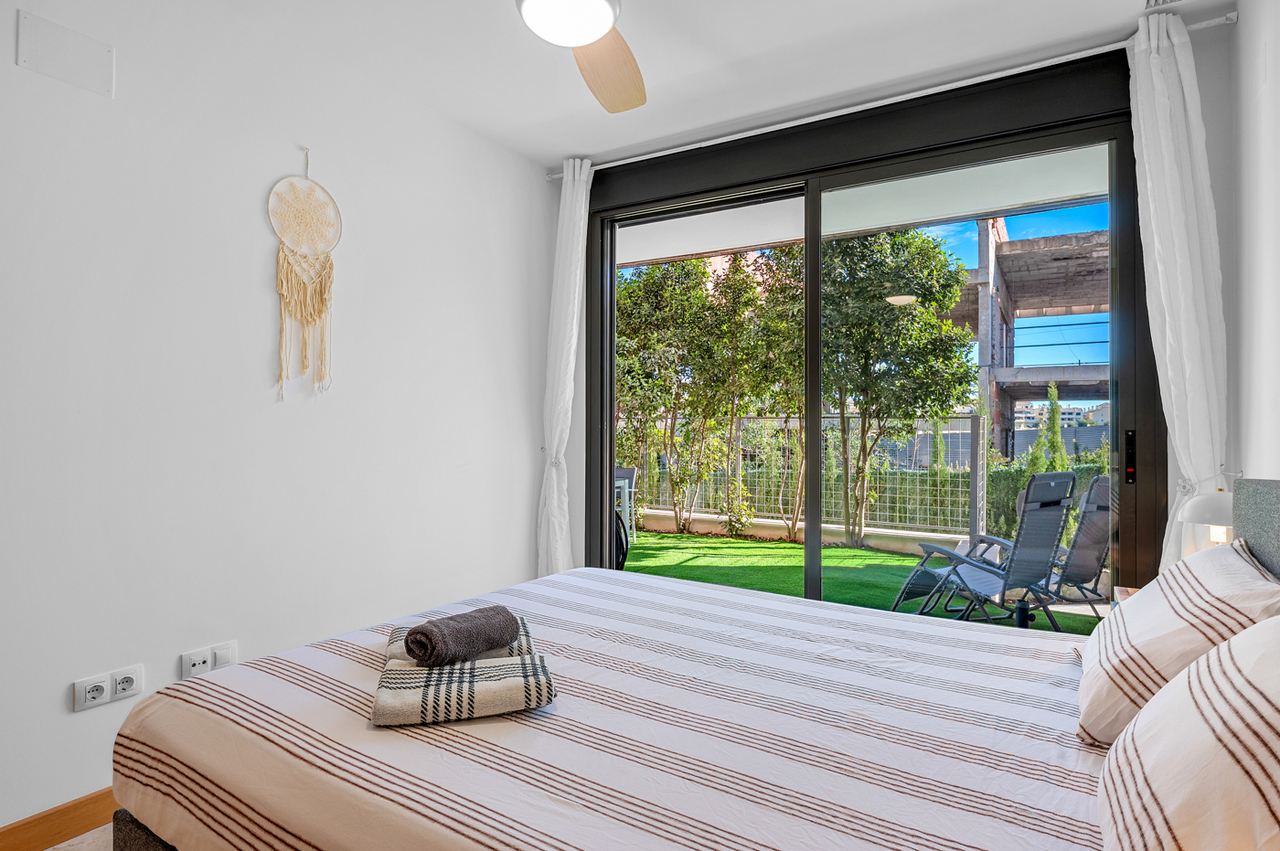 2 Bed, 1 Bath, ApartmentFor Sale, Campoamor, Alicante