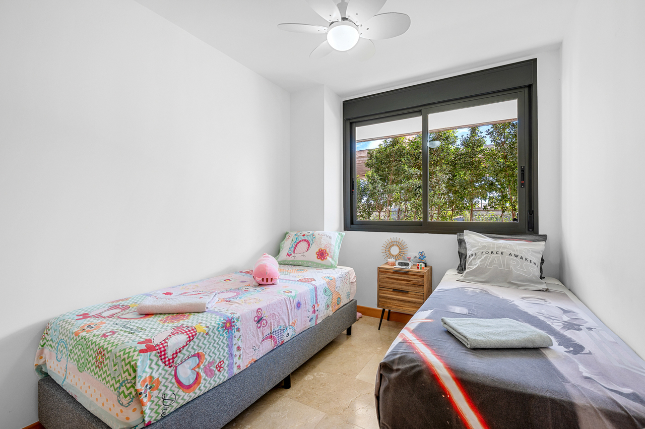 2 Bed, 1 Bath, ApartmentFor Sale, Campoamor, Alicante