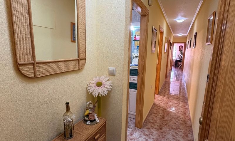 2 Bed, 2 Bath, ApartmentFor Sale, Torrevieja, Alicante