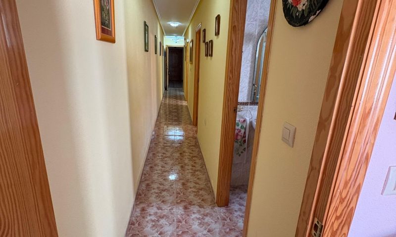 2 Bed, 2 Bath, ApartmentFor Sale, Torrevieja, Alicante