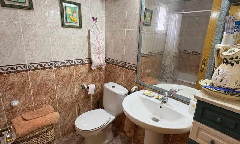 2 Bed, 2 Bath, ApartmentFor Sale, Torrevieja, Alicante