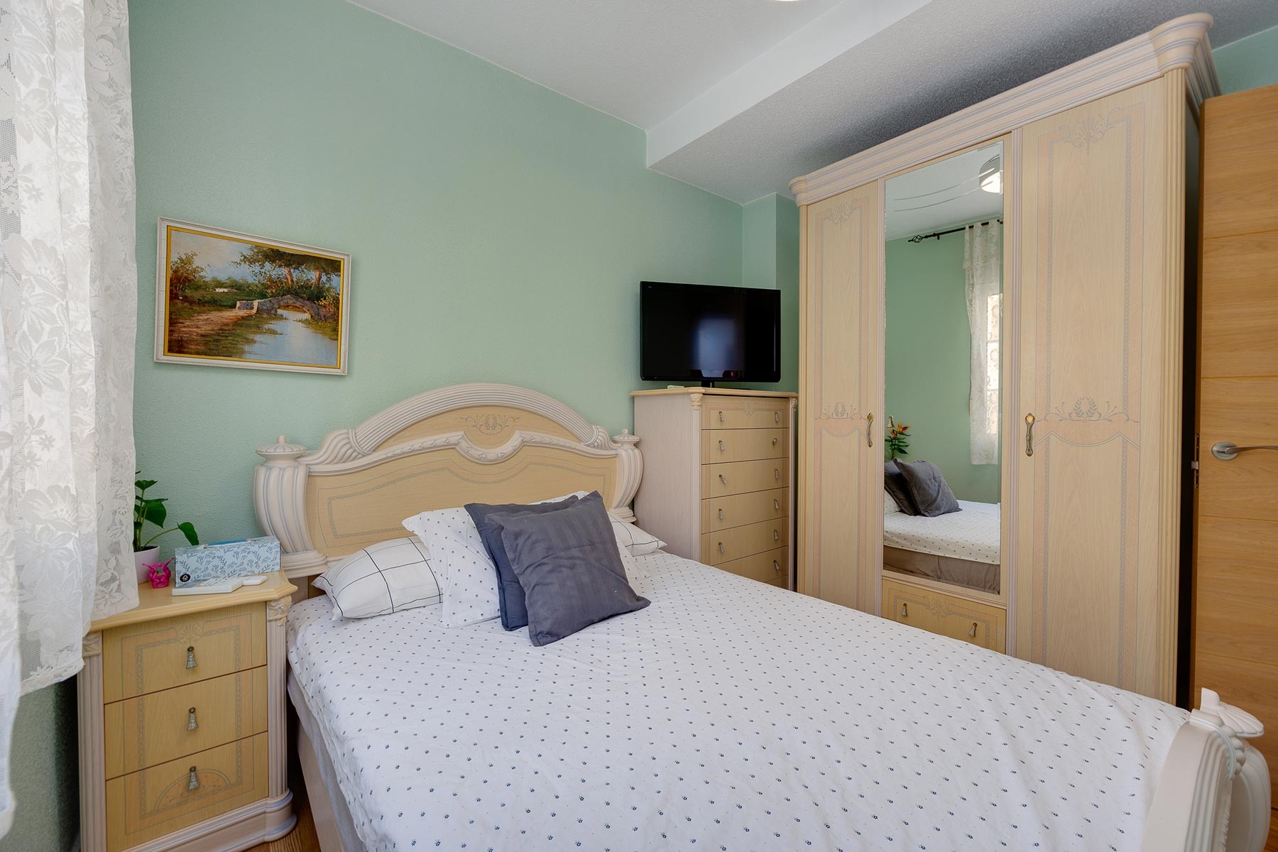 3 Bed, 2 Bath, HouseFor Sale, Torrevieja, Alicante