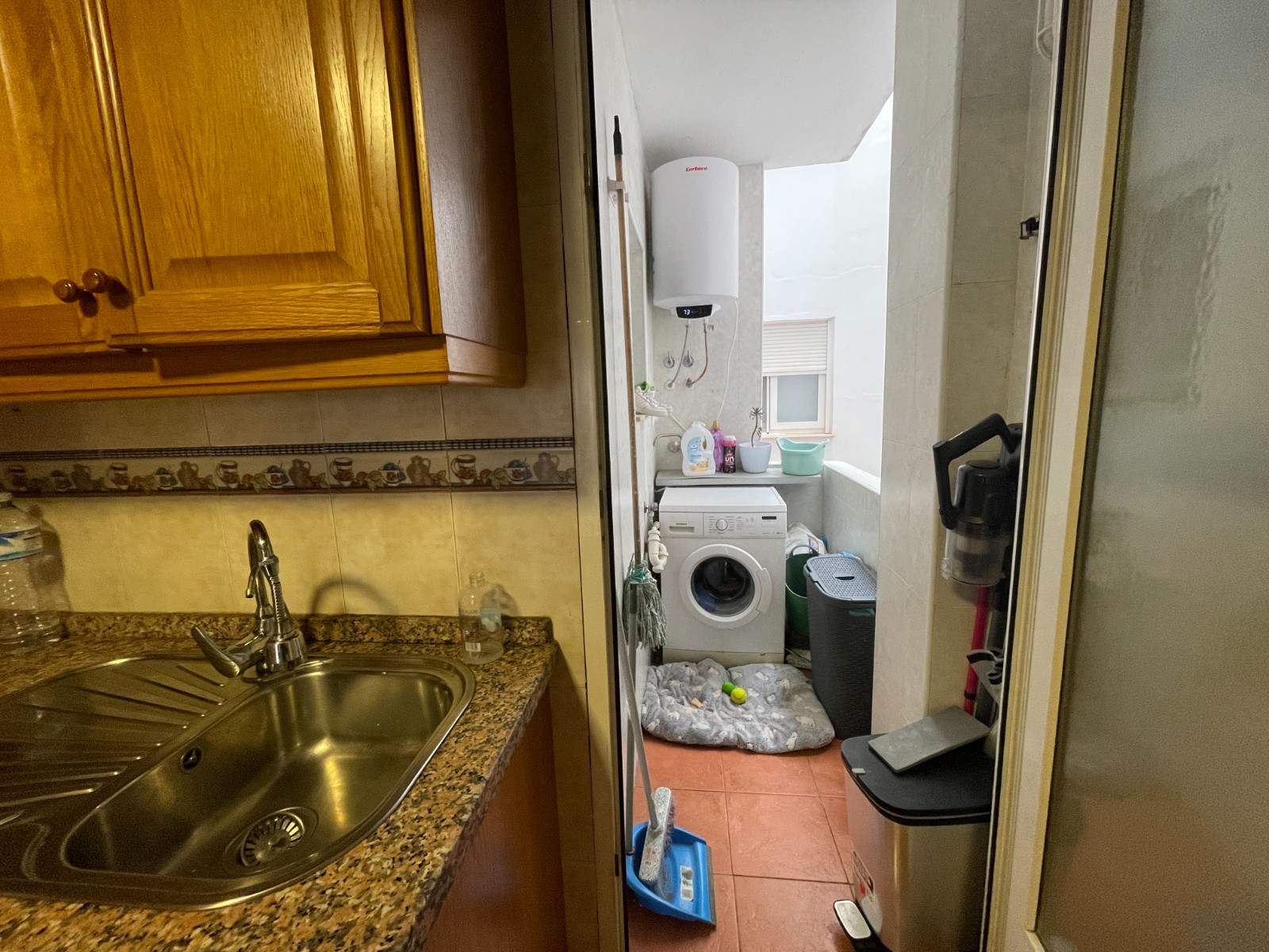 4 Bed, 2 Bath, ApartmentFor Sale, Torrevieja, Alicante