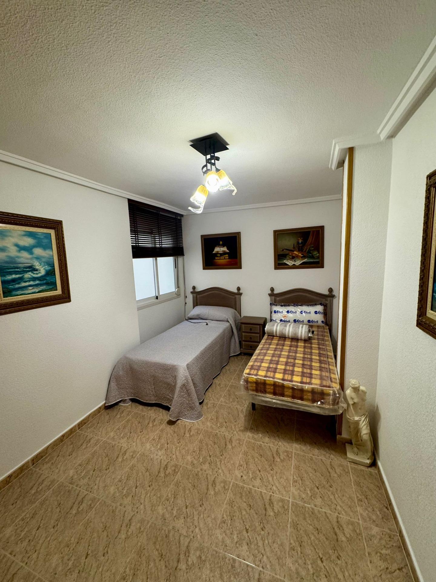 3 Bed, 1 Bath, ApartmentFor Sale, Torrevieja, Alicante