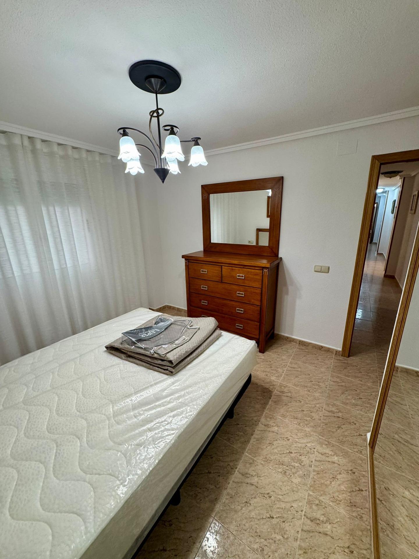 3 Bed, 1 Bath, ApartmentFor Sale, Torrevieja, Alicante