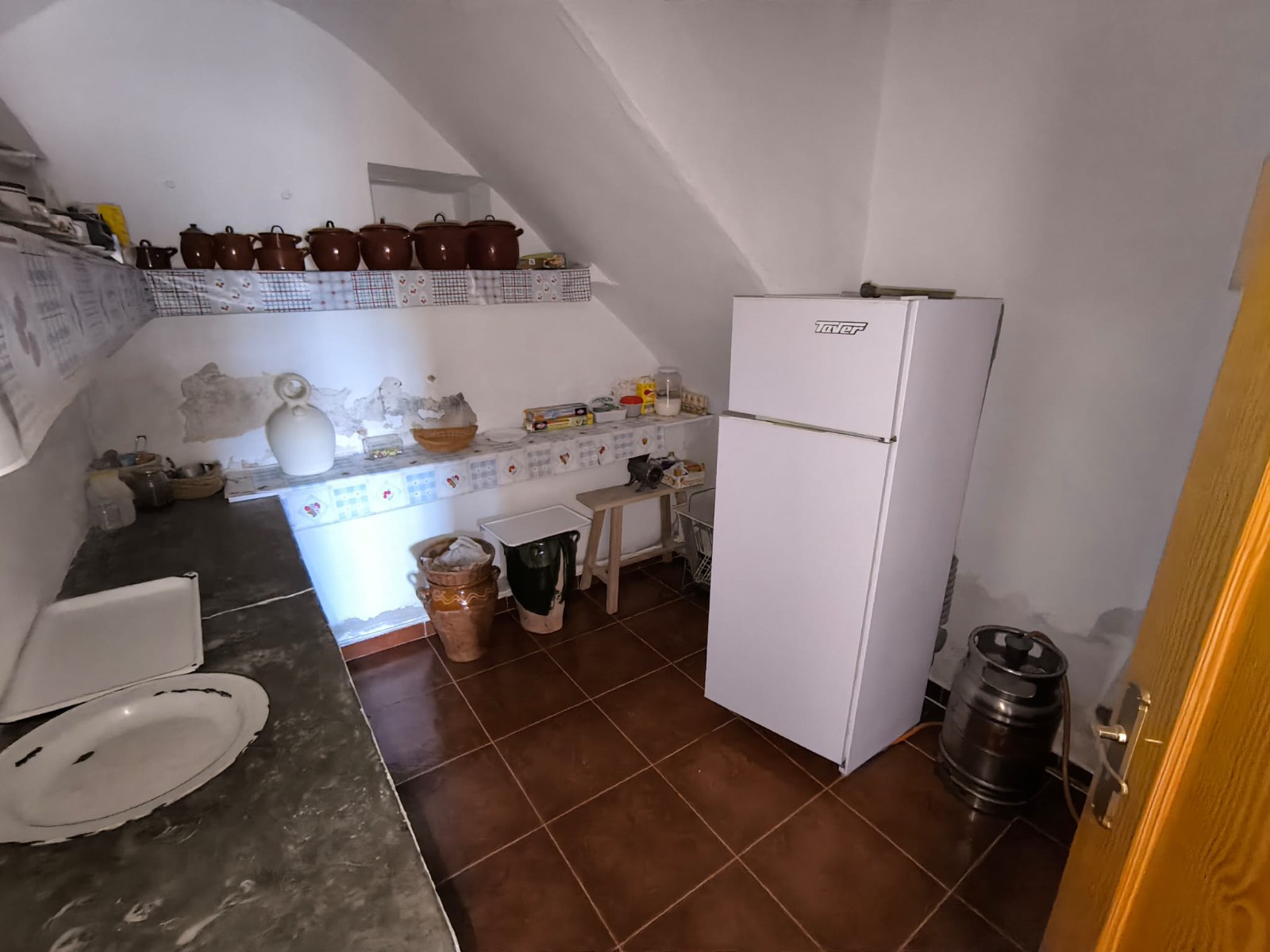 5 Bed, 1 Bath, HouseFor Sale, Yecla, Murcia