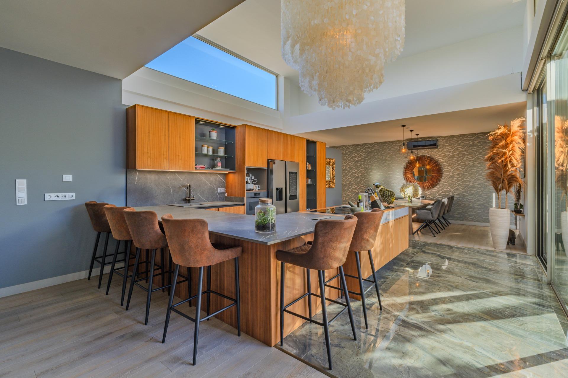 4 Bed, 3 Bath, HouseFor Sale, Benijofar, Alicante