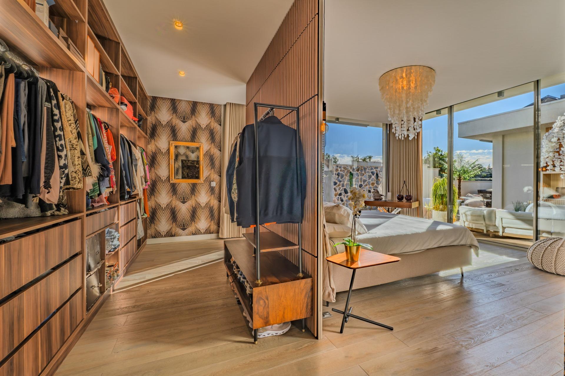 4 Bed, 3 Bath, HouseFor Sale, Benijofar, Alicante