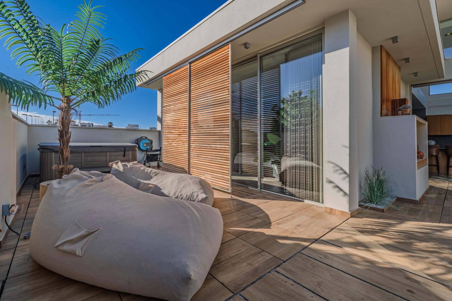 4 Bed, 3 Bath, HouseFor Sale, Benijofar, Alicante