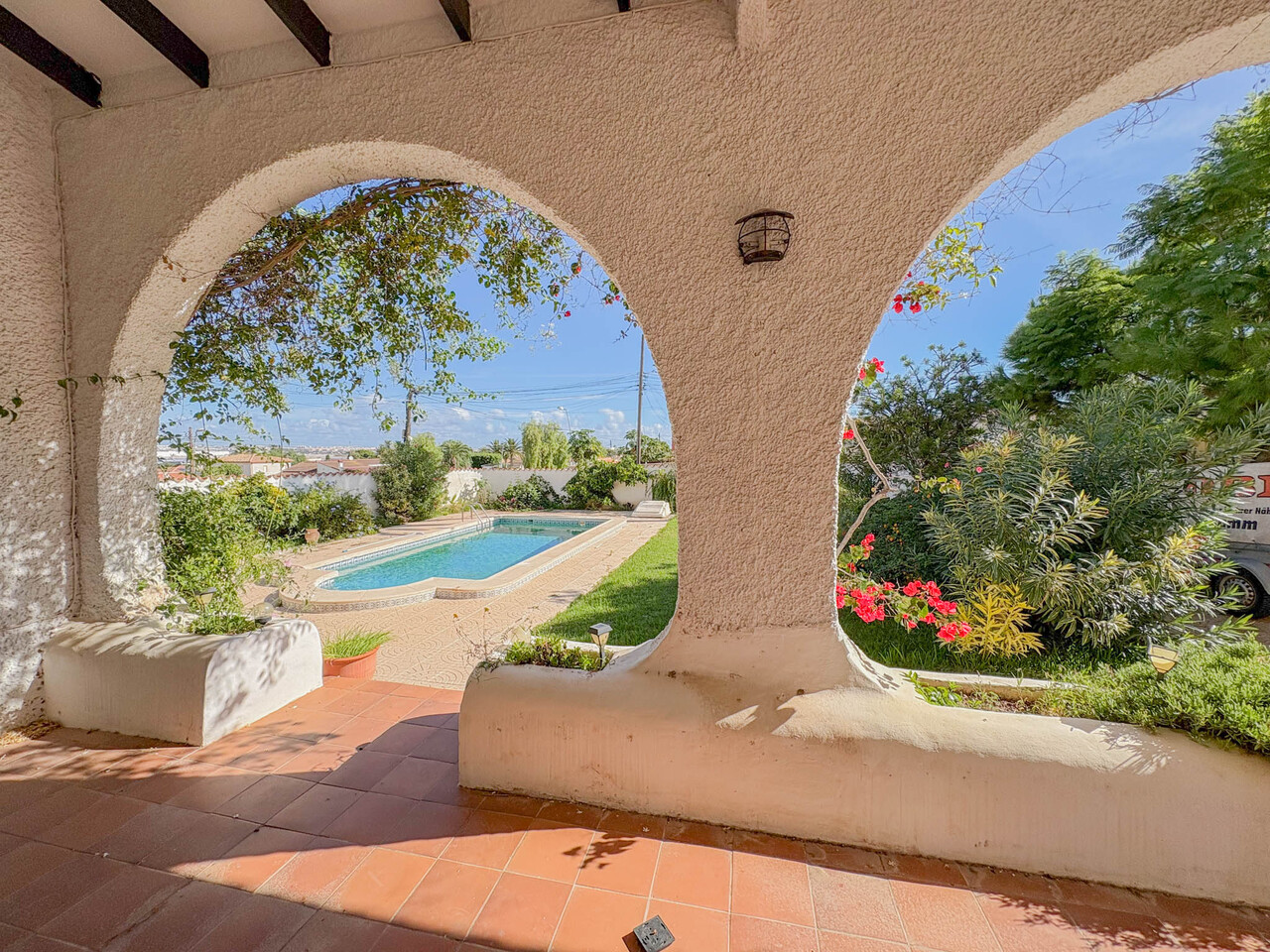 4 Bed, 2 Bath, HouseFor Sale, Los Balcones, Alicante