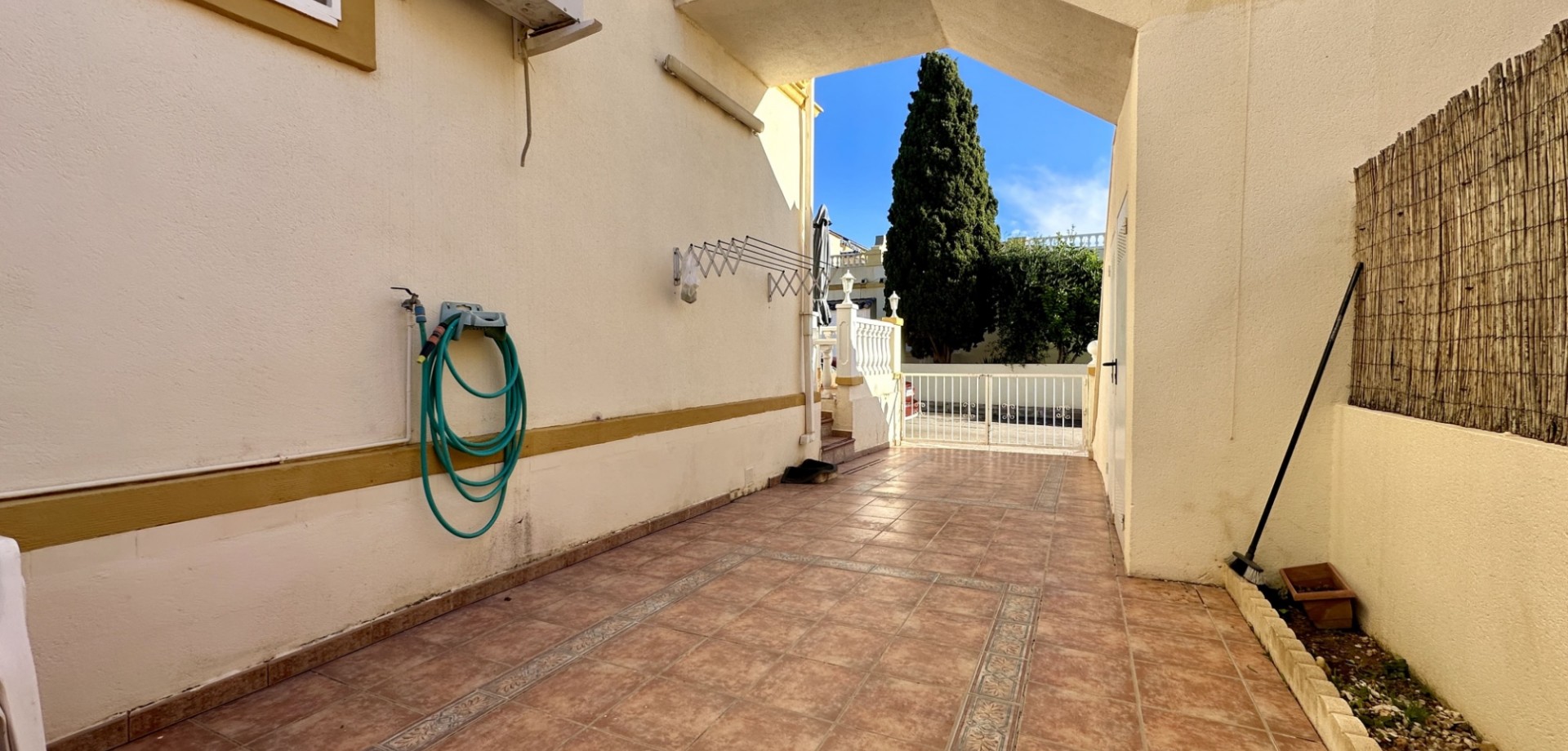 2 Bed, 1 Bath, ApartmentFor Sale, Orihuela Costa, Alicante