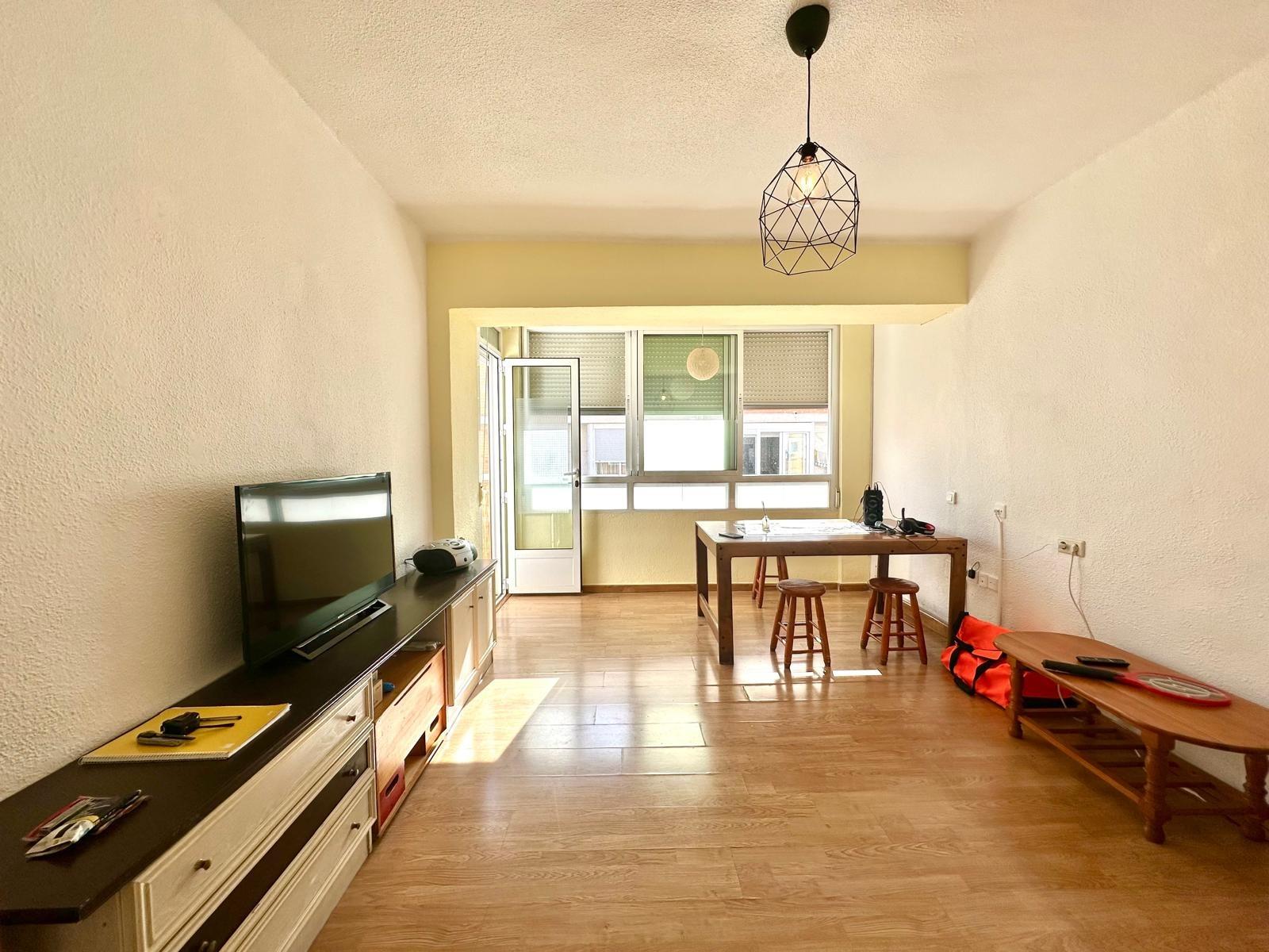 3 Bed, 1 Bath, ApartmentFor Sale, Torrevieja, Alicante
