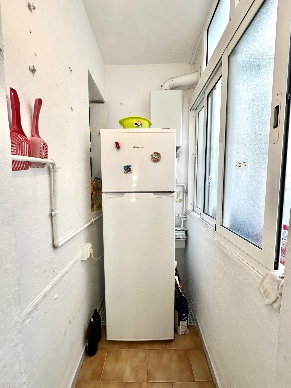 3 Bed, 1 Bath, ApartmentFor Sale, Torrevieja, Alicante