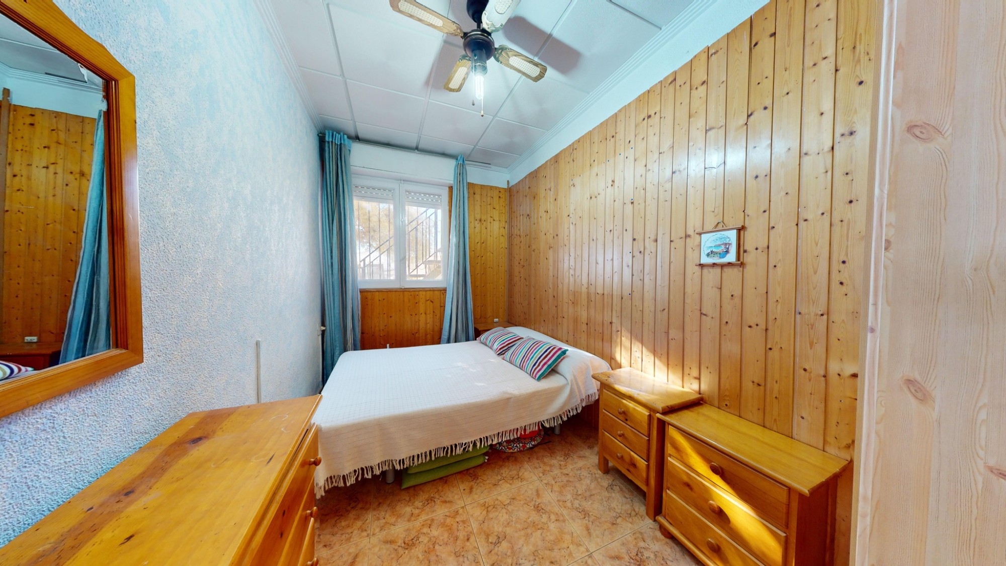 4 Bed, 2 Bath, HouseFor Sale, Crevillent, Alicante