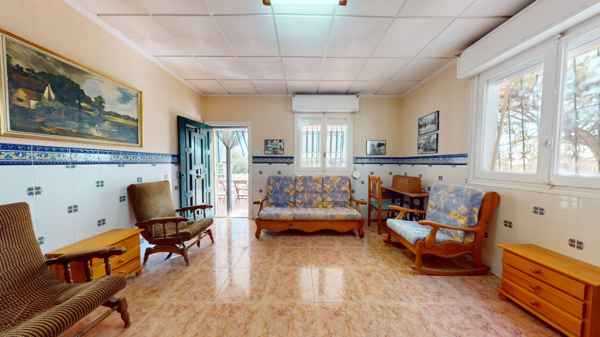 4 Bed, 2 Bath, HouseFor Sale, Crevillent, Alicante