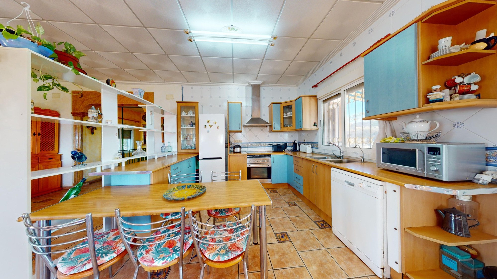 4 Bed, 2 Bath, HouseFor Sale, Crevillent, Alicante