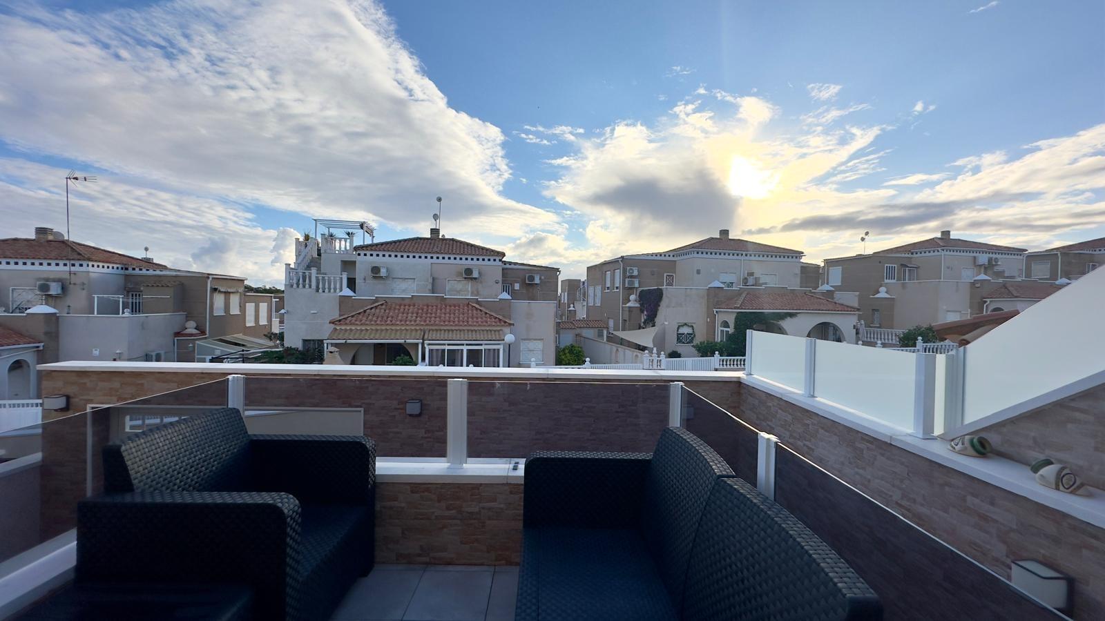 2 Bed, 1 Bath, HouseFor Sale, Torrevieja, Alicante