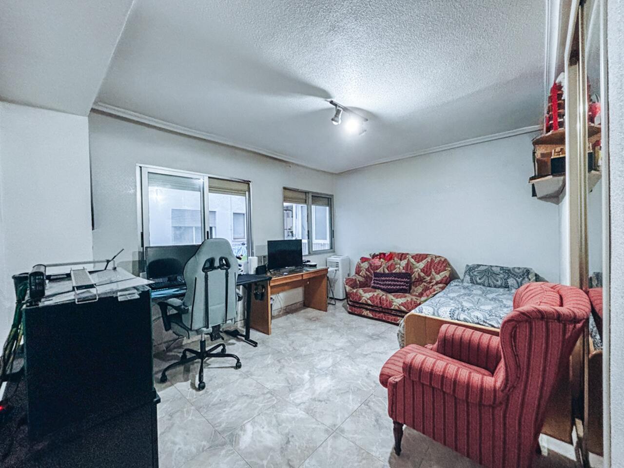 3 Bed, 2 Bath, ApartmentFor Sale, Alicante, Alicante