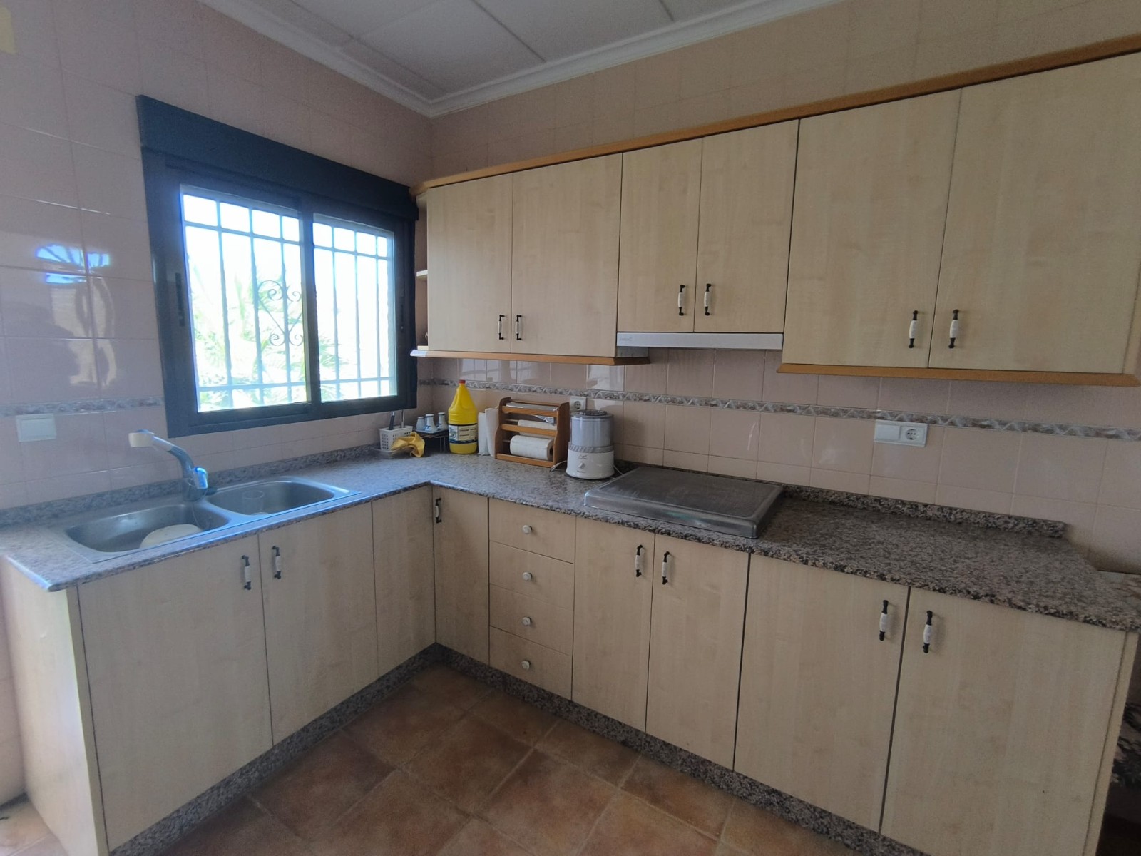 3 Bed, 1 Bath, HouseFor Sale, Monóvar/Monóver, Alicante