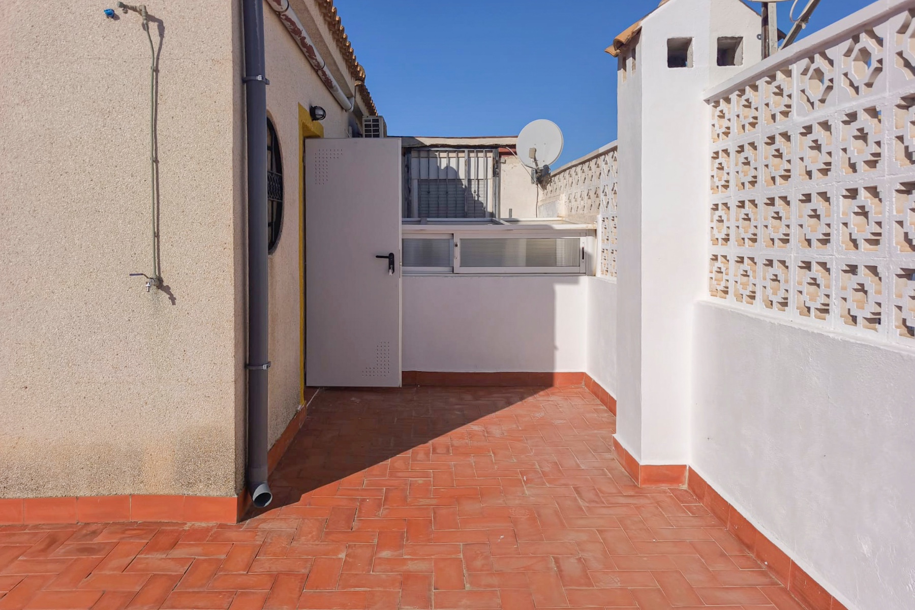 3 Bed, 2 Bath, HouseFor Sale, Orihuela Costa, Alicante